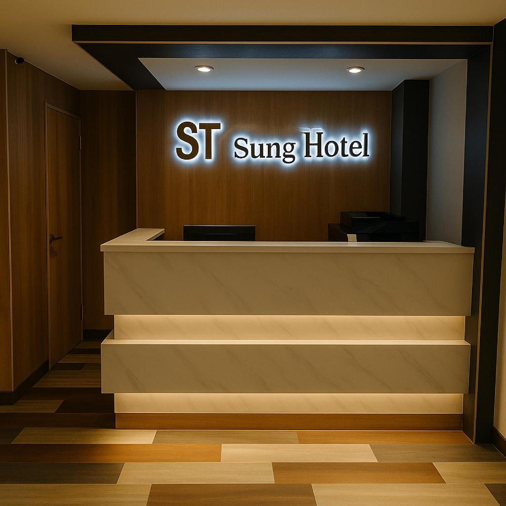 Sung Tai Hotel Kao-siung Exteriér fotografie