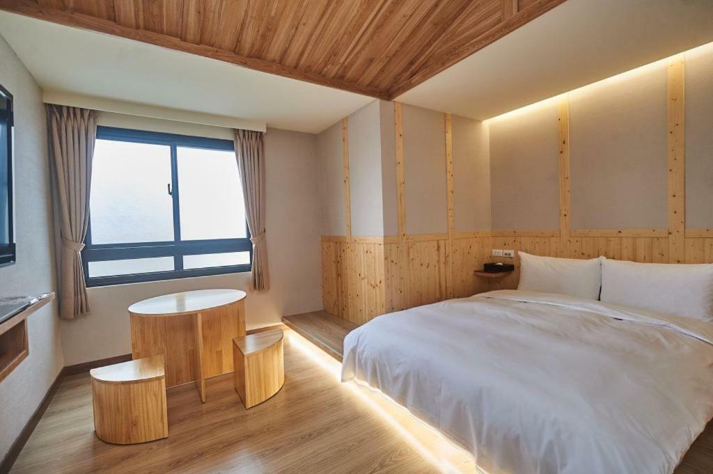 Sung Tai Hotel Kao-siung Exteriér fotografie
